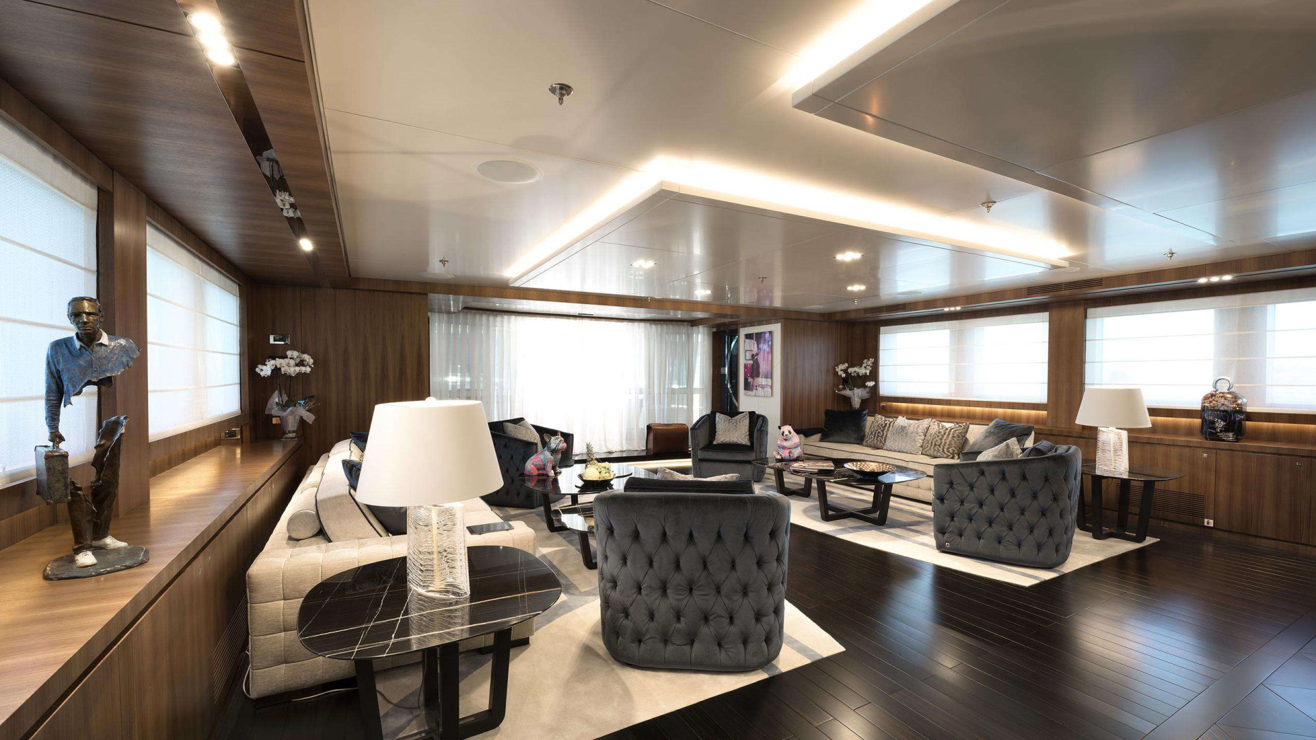 rarity yacht charter main saloon