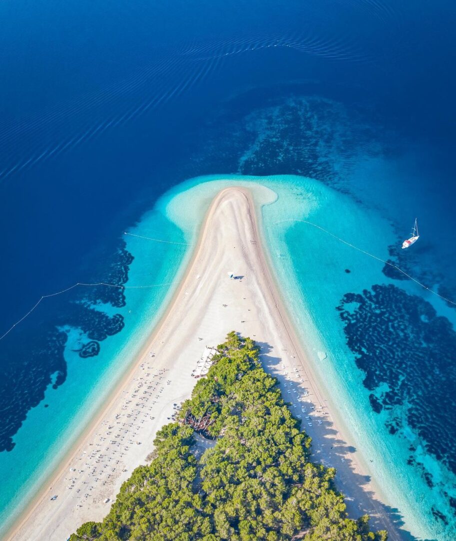 adriatic sea zlatni rat beach