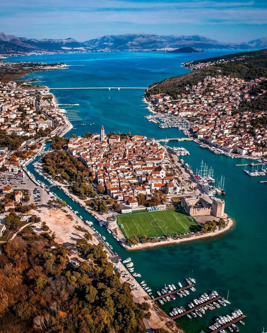 Yacht charter in Trogir