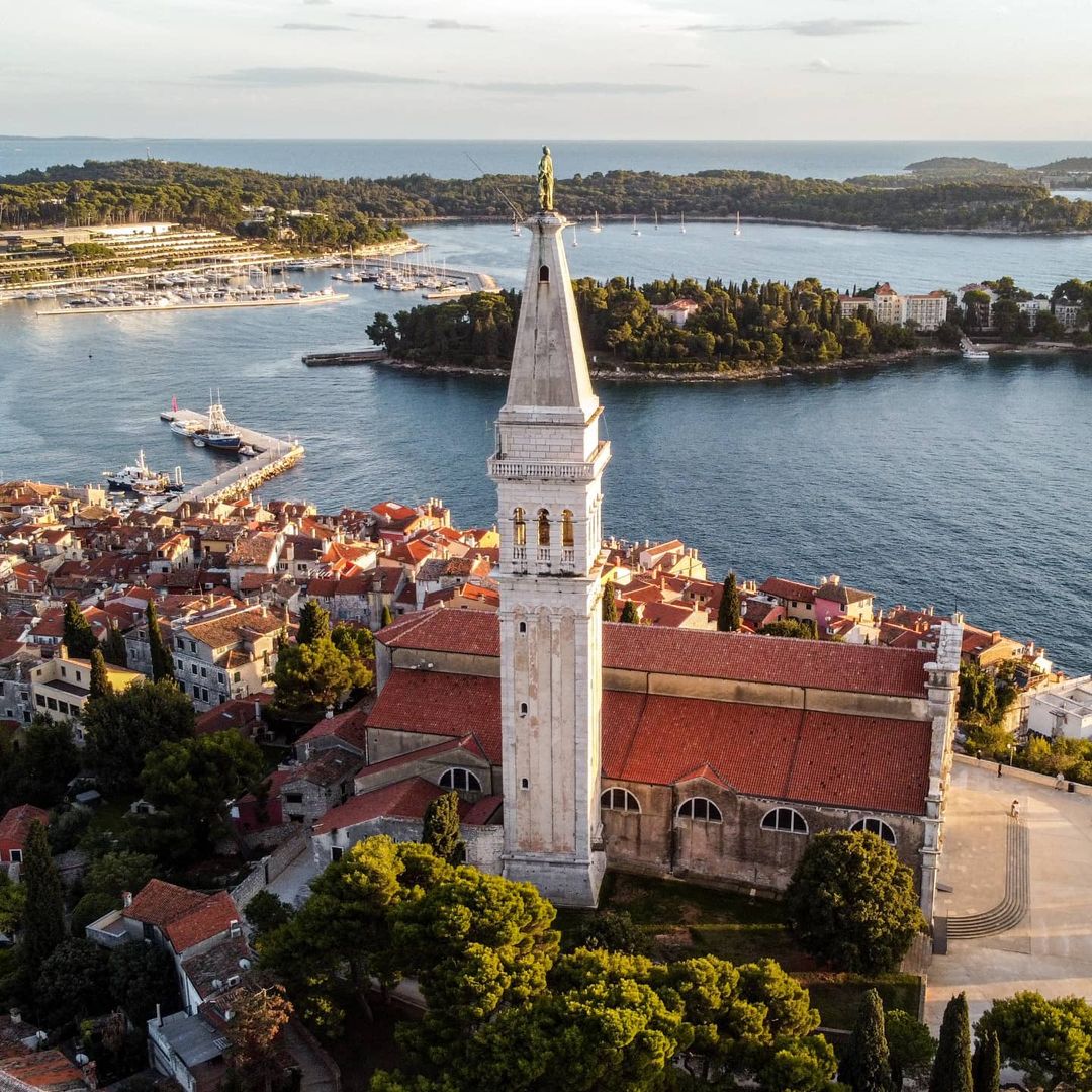 Yacht charter in Rovinj