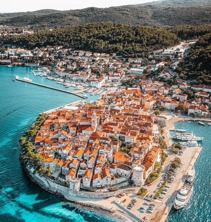 Yacht charter in Korčula