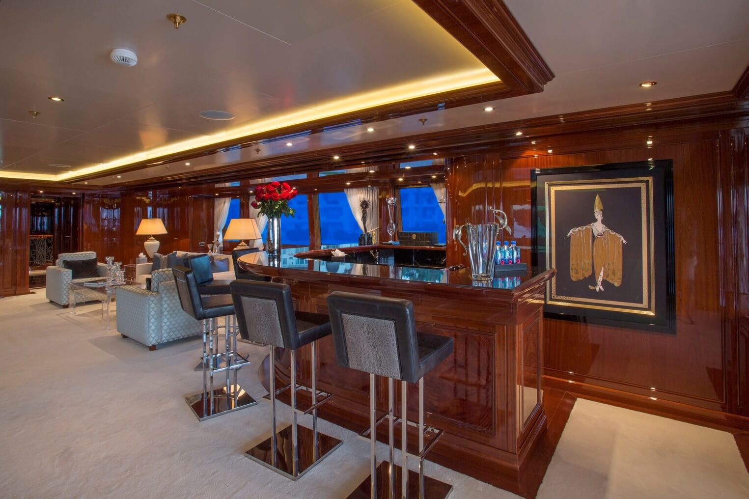 skylounge superyacht bar