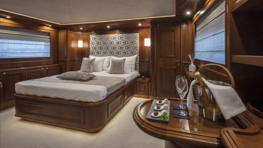 main deck master suite view