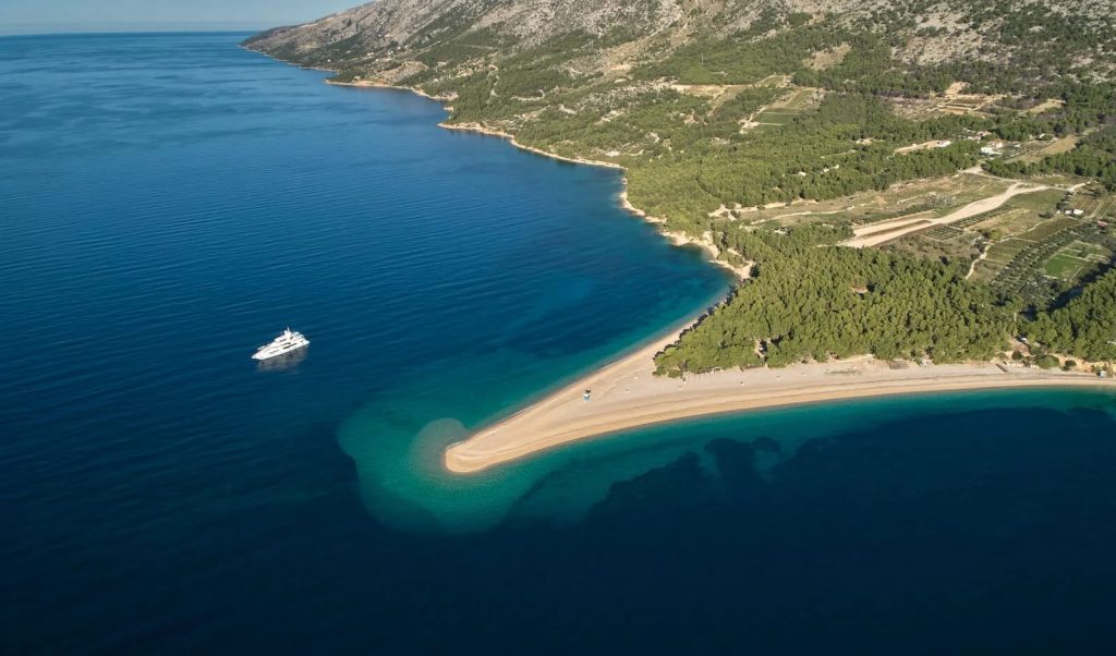 happy me yacht anchored near zlatni rat