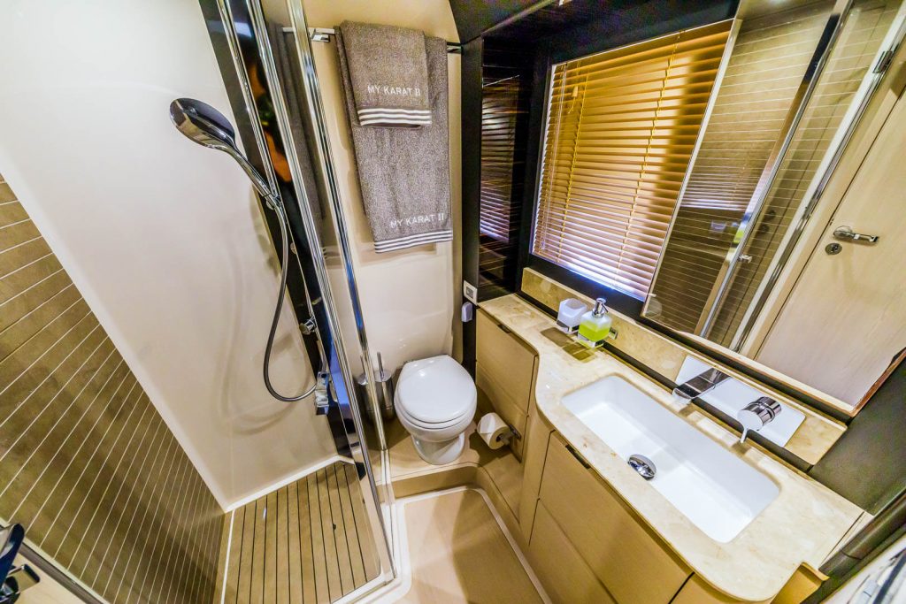 yacht master bathroom view