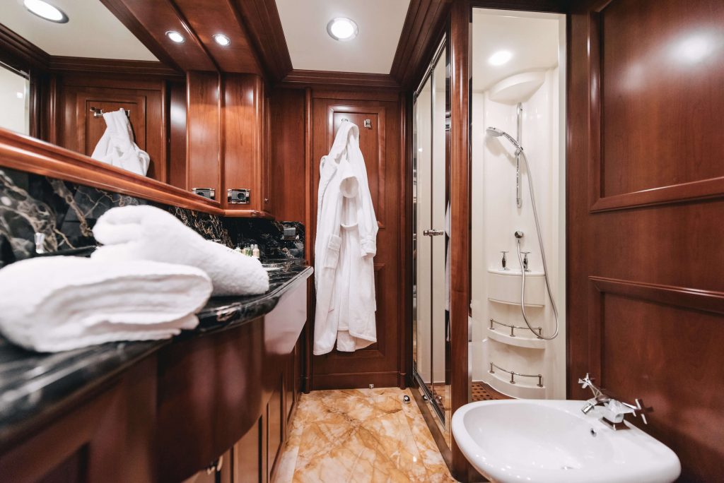 klobuk yacht charter master ensuite shower