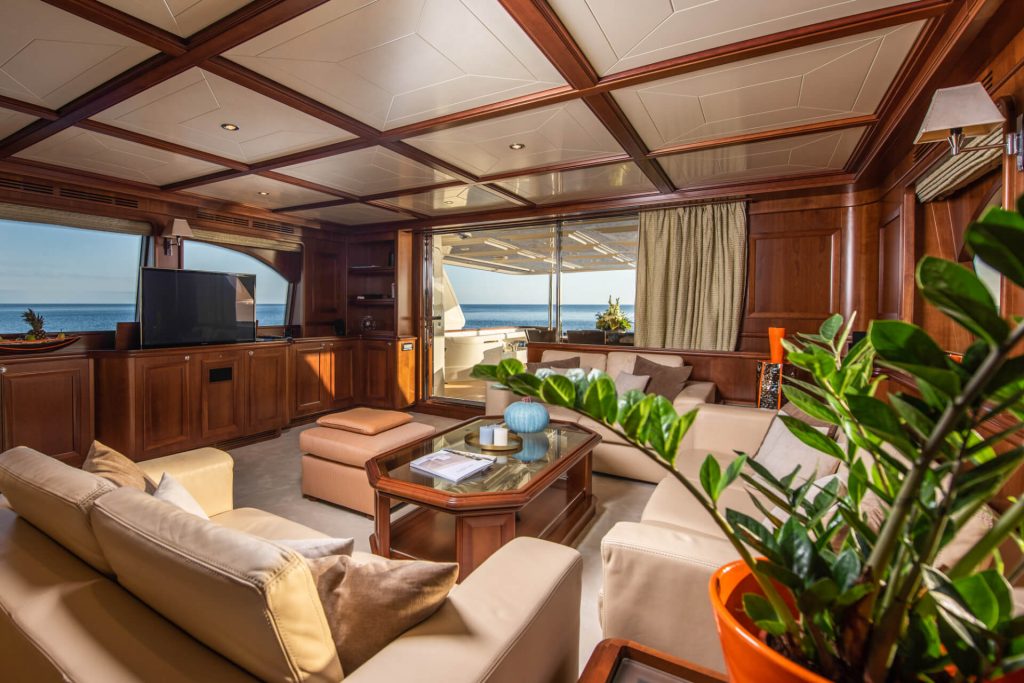 klobuk yacht charter main salon tv