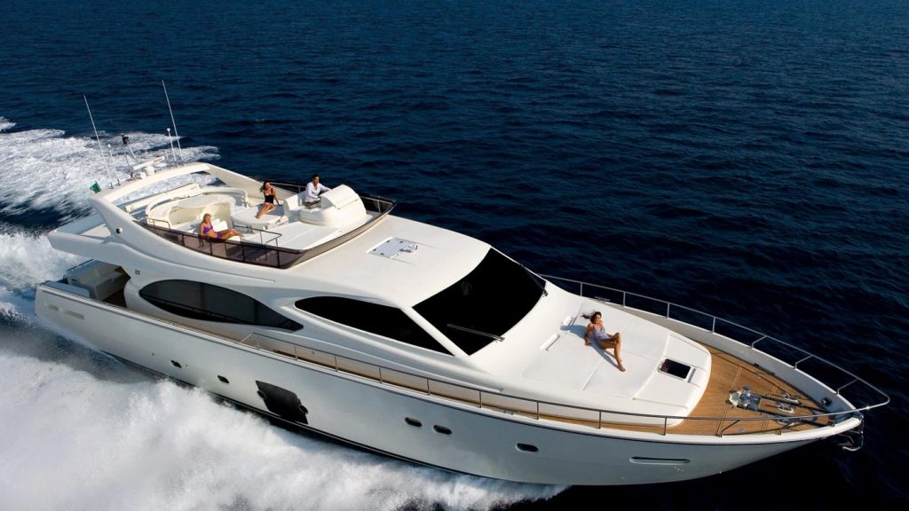 orlando l yacht charter exterior