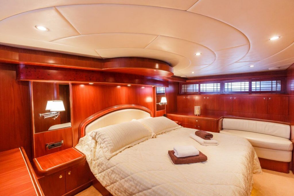 johnson baby yacht charter master cabin view