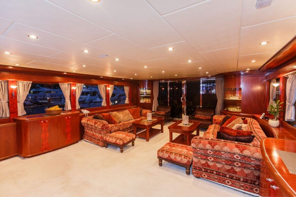 johnson baby yacht charter main salon view