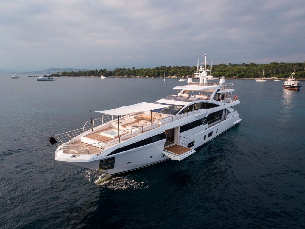 heed yacht charter front deck view