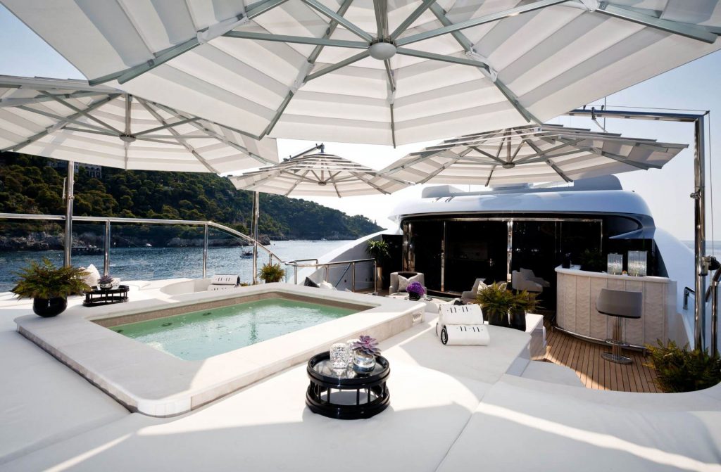 11.11 superyacht jacuzzi area