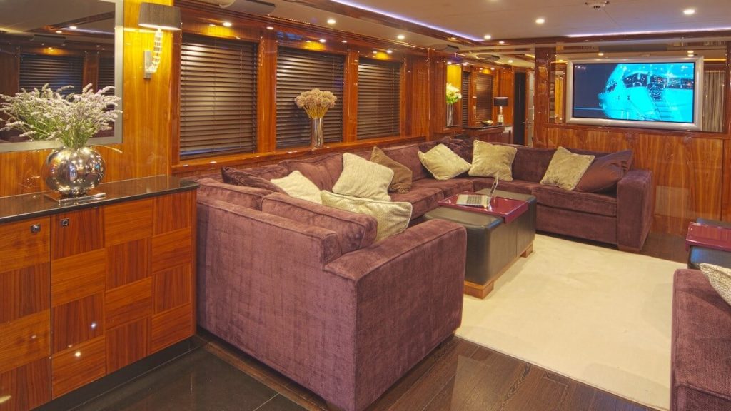 cassiopeia superyacht main salon