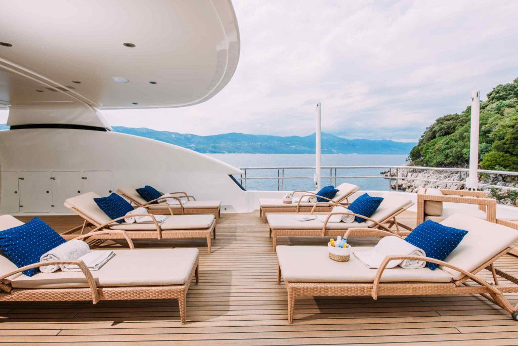 Tirea yacht charter sundeck