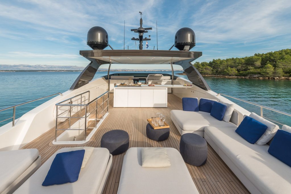 andiamo yacht charter flybridge view looking front