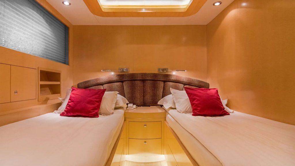 conte alberti yacht charter twin cabin