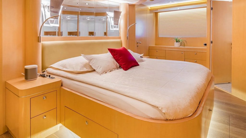 conte alberti yacht charter vip stateroom view