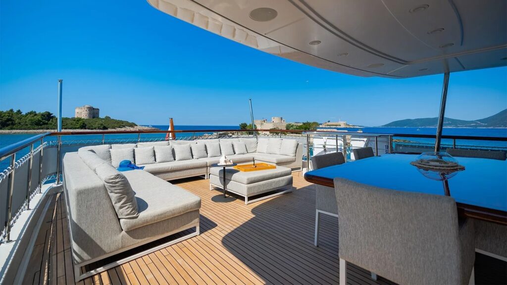 valentina ii yacht charter sundeck aft