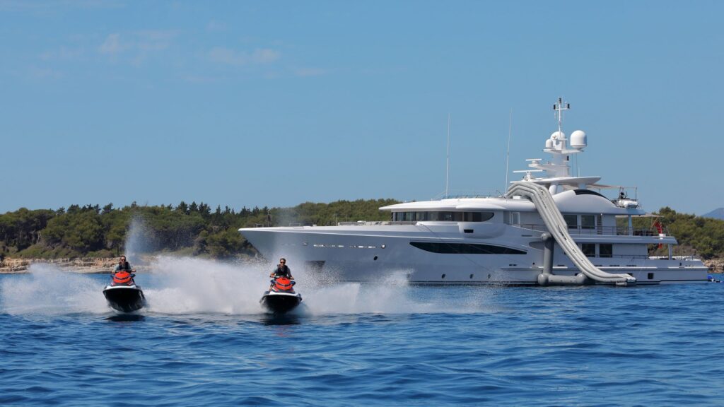 spirit yacht charter jet ski fun