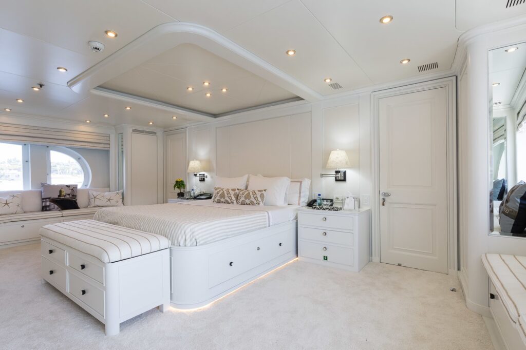 bina yacht master suite view