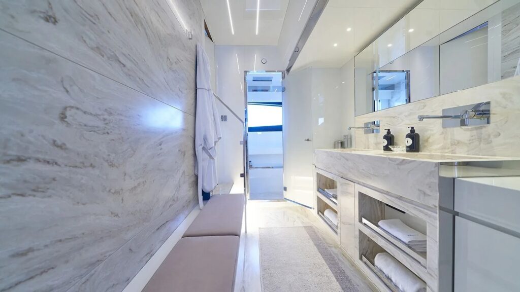 Nikita Yacht Charter master en suite